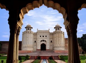 Historical Places in Pakistan - Lahore Fort